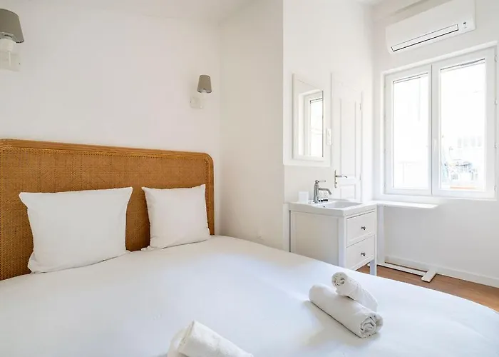 Tiny House En Duplex Avec Terrasse *