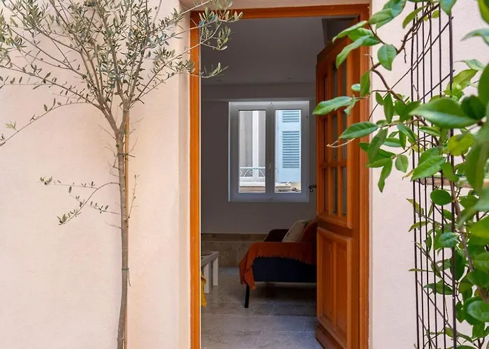 Tiny House En Duplex Avec Terrasse